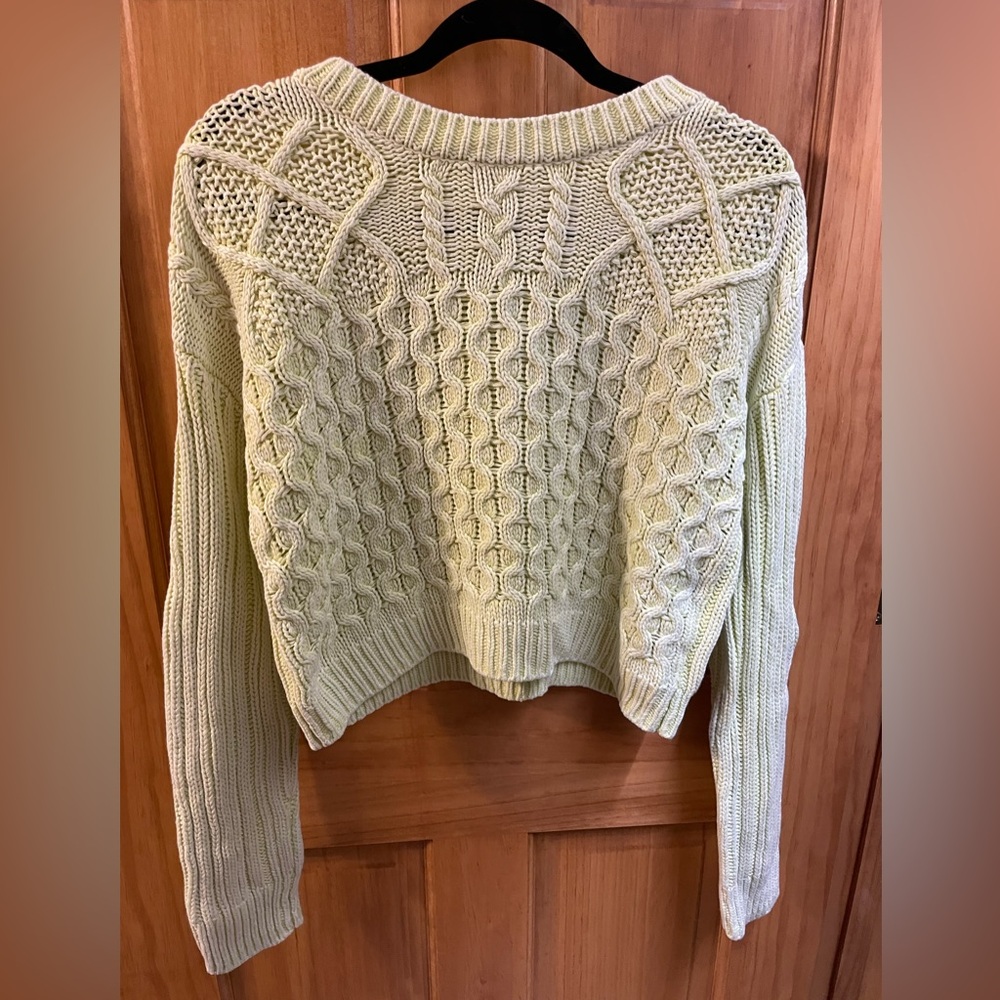 Aeropostale Women's Light Green Cable Knit Sweater